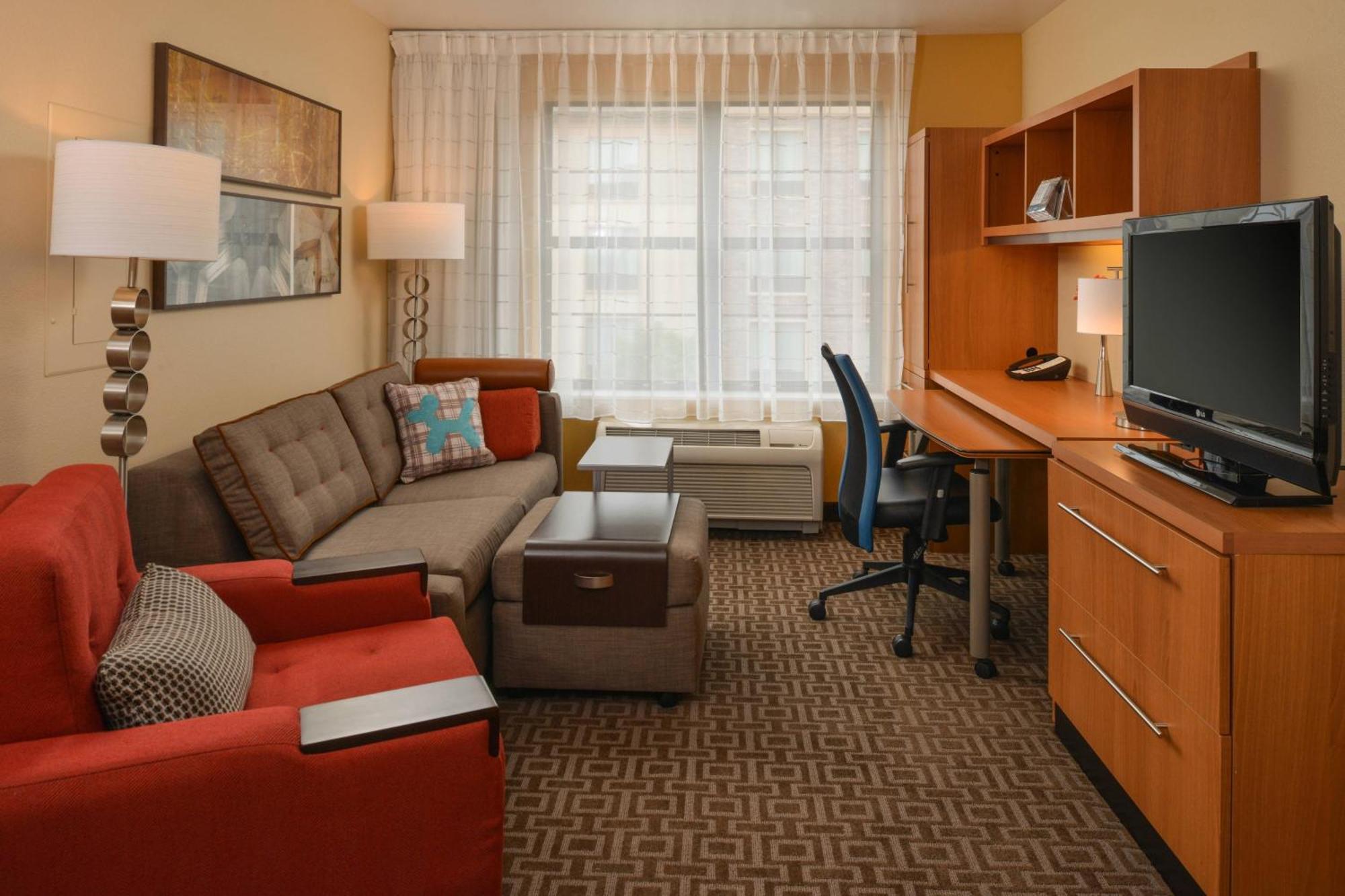 Towneplace Suites By Marriott Sacramento Roseville Exterior photo